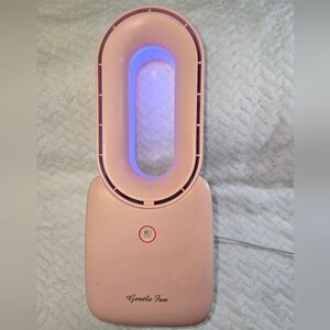 Small Tower Fan, 11.8 Inch Personal Portable pink Rechargeable battry powered